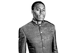 Caster destacó pronto por sus facultades para jugar al fútbol y practicar atletismo.