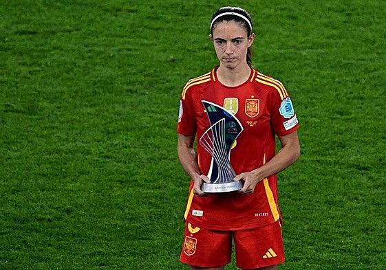 Nada pudo consolar a Aitana Bonmatí tras la derrota de España en la final de la Eurocopa.