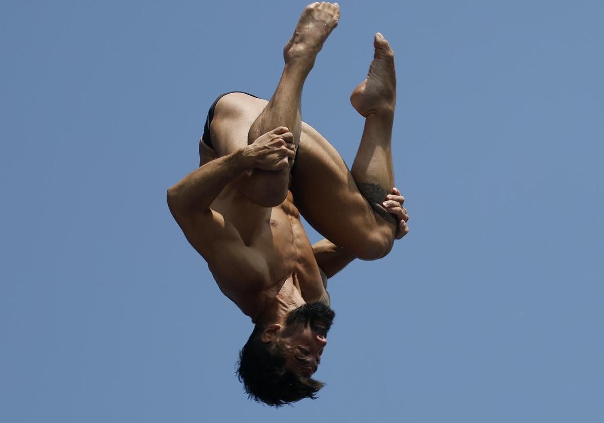 Carlos Gimeno, during one of the final dives