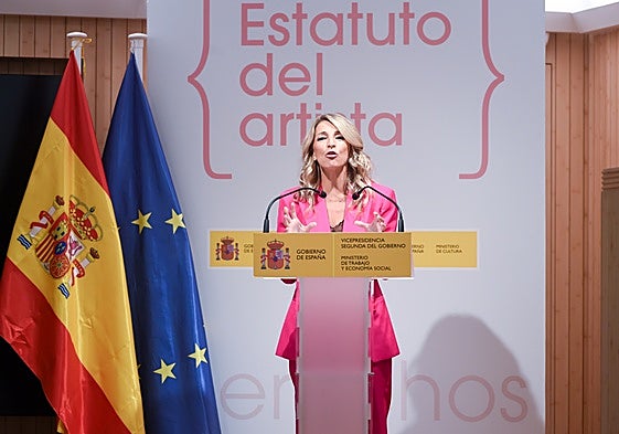 Yolanda Díaz, ayer, durante la presentación sobre el acuerdo para el Estatuto del Artista.