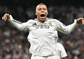Kylian Mbappé, celebrando un gol durante su primera temporada en el Real Madrid.