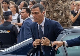 Pedro Sánchez asiste a una reunión con la presidenta de Mallora, Marga Prohens.