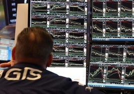 El Ibex rebota y recupera los 14.300 puntos con el impulso de los bancos