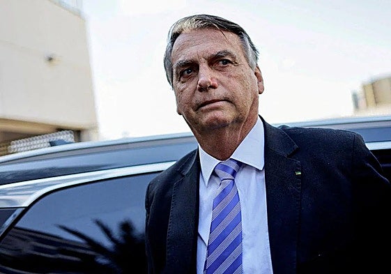 El Supremo de Brasil decreta arresto domiciliario para Bolsonaro
