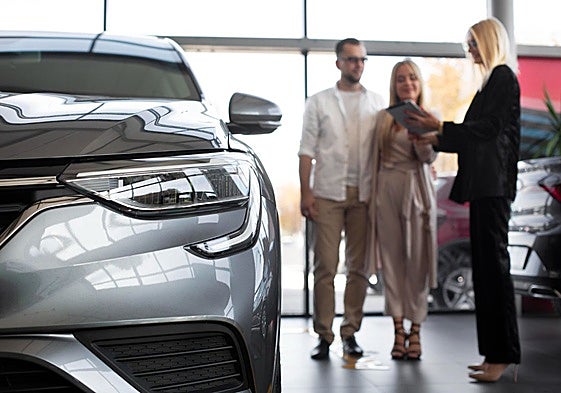 Las ventas de turismos crecen un 17% en julio rozando las 100.000 unidades