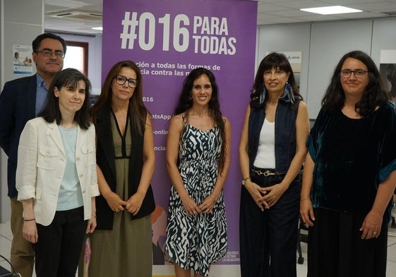 La ministra Ana Redondo en un acto del 016.