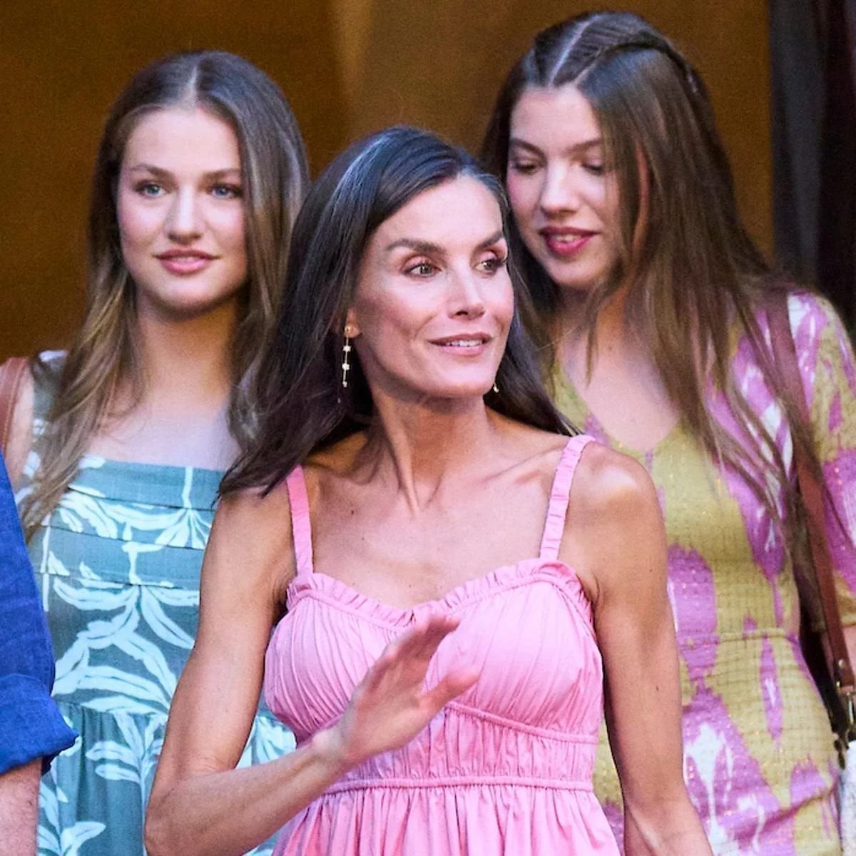 Fin a las trabajaciones de Letizia y sus hijas en Mallorca: el verano en el que supimos la verdad sobre la mili de Leonor y la última cena en Palma