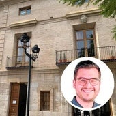 Ajuntament de Catarroja. A la derecha, el concejal socialista de Catarroja, Miquel Verdeguer.