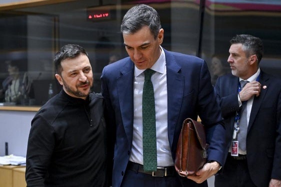 Volodímir Zelenski y Pedro Sánchez, en uno de sus encuentros en Bruselas.