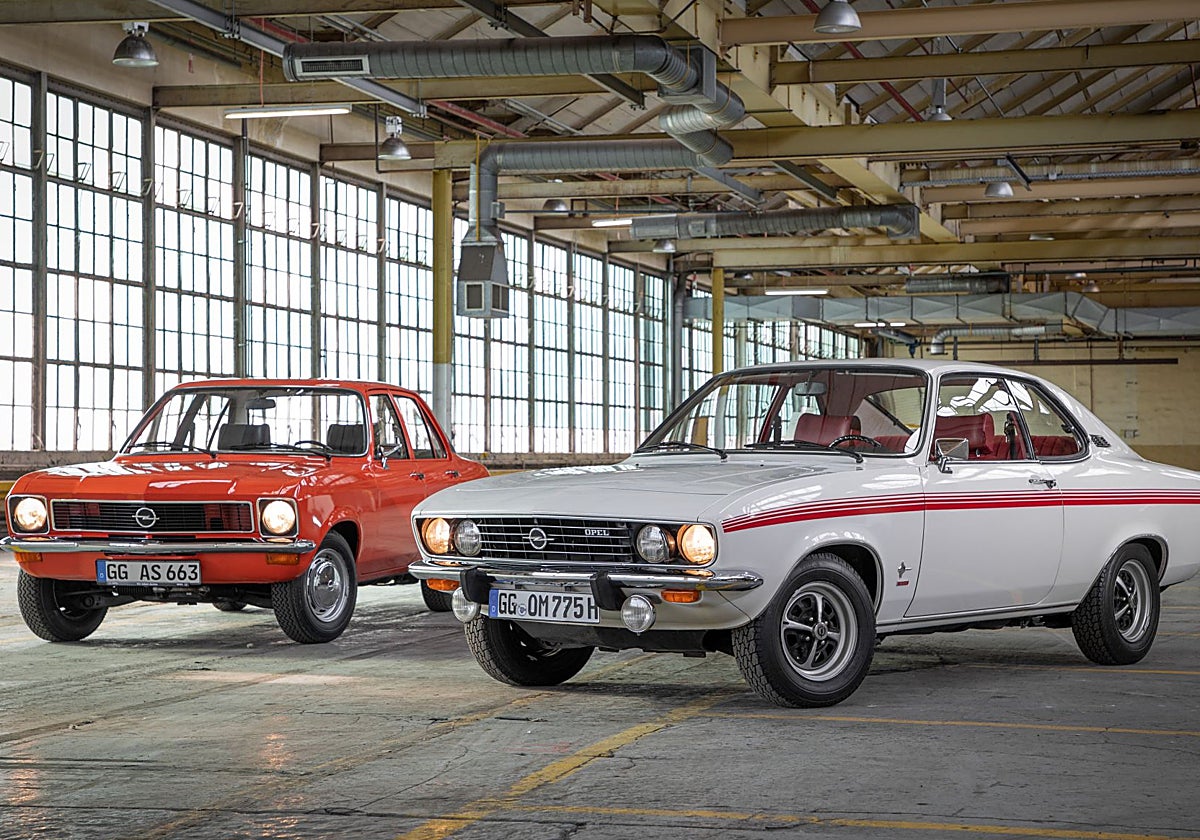 Versiones del Opel AScona de 2 y 4 puertas