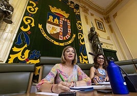 La alcaldesa de Jumilla, Seve González.