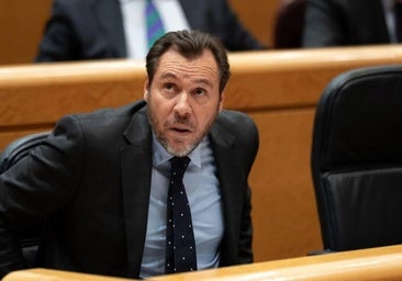 El ministro Puente tacha de «sinvergüenza» a Mañueco por «estar de farra» durante los incendios en Castilla y León