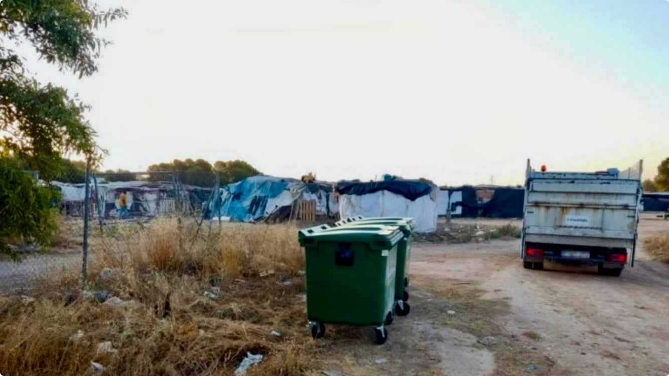 Asentamiento irregular de inmigrantes temporeros donde viven hacinados en Albacete