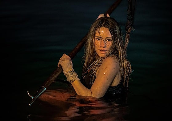 Hassie Harrison en 'Dangeorous Animals'.