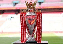 Trofeo de la Premier League inglesa.