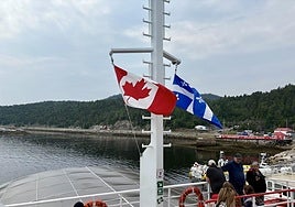 Saliendo del puerto para ir a avistar ballenas.