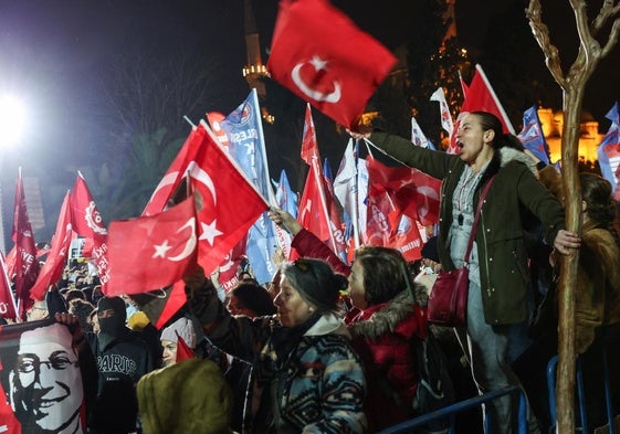 Protestas por la oleada de arrestos en marzo.