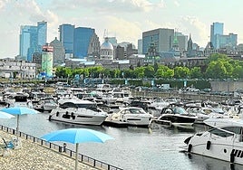 Vistas. Montreal desde la playa urbana.