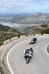 Vacaciones en moto: Consejos para viajar en pareja por las rutas a dos ruedas