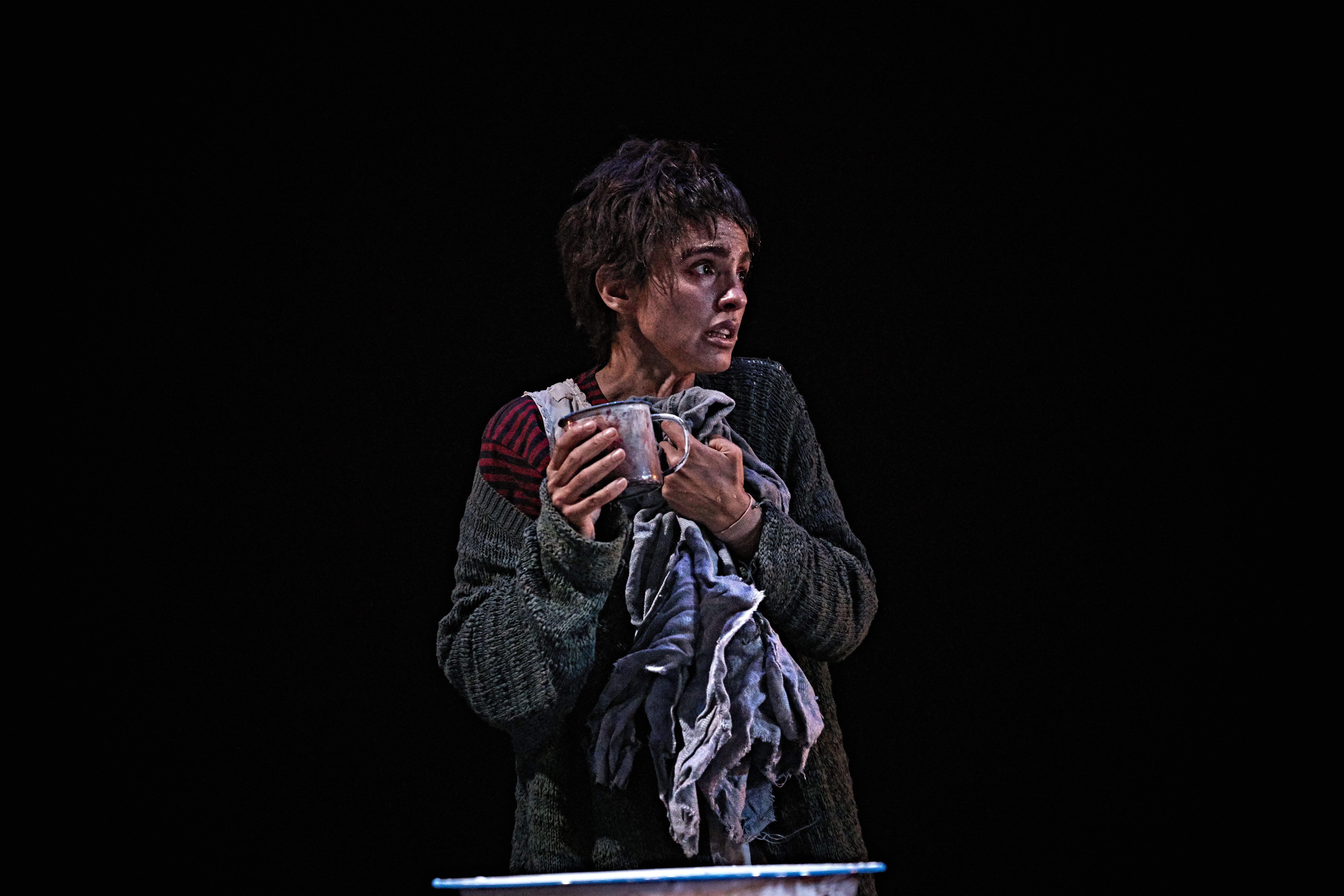 Verónica Echegui, como Gelsomina en «La Strada»