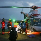 Evacuación de la joven que se precipitó en el Cerro, en mayo de 2023.