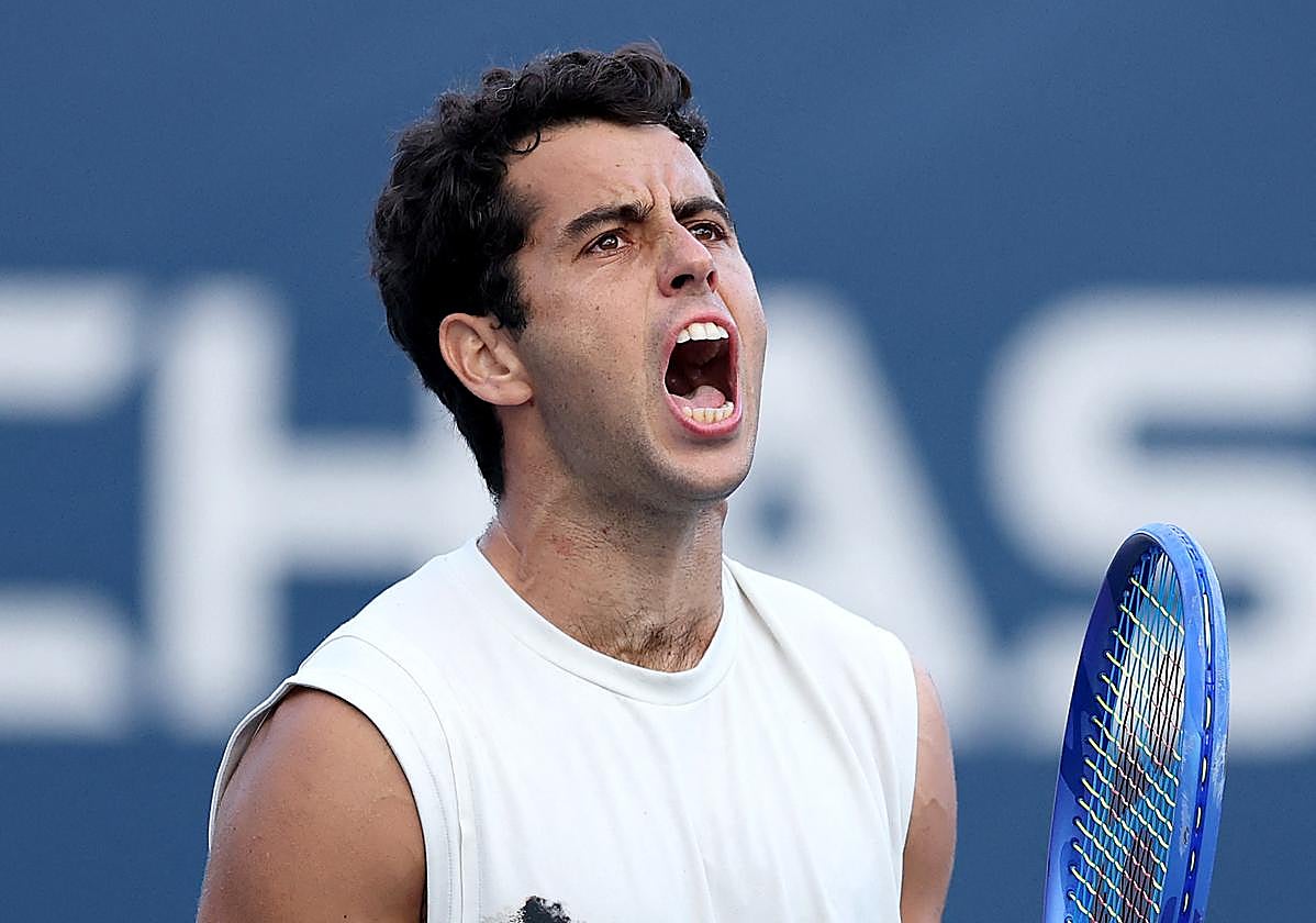 Jaume Munar celebra un punto ante Gabriell Diallo en el US Open.