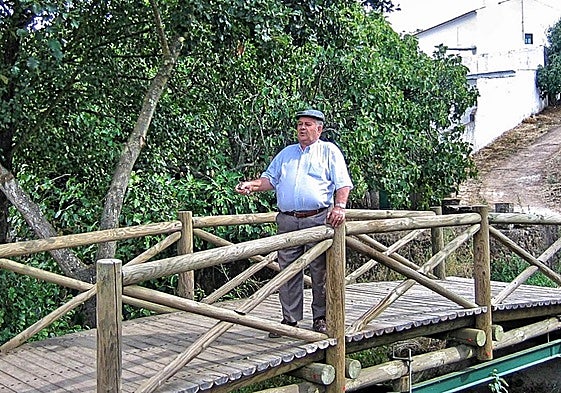 Entre Marco y El Marco. Puente internacional de La Codosera.