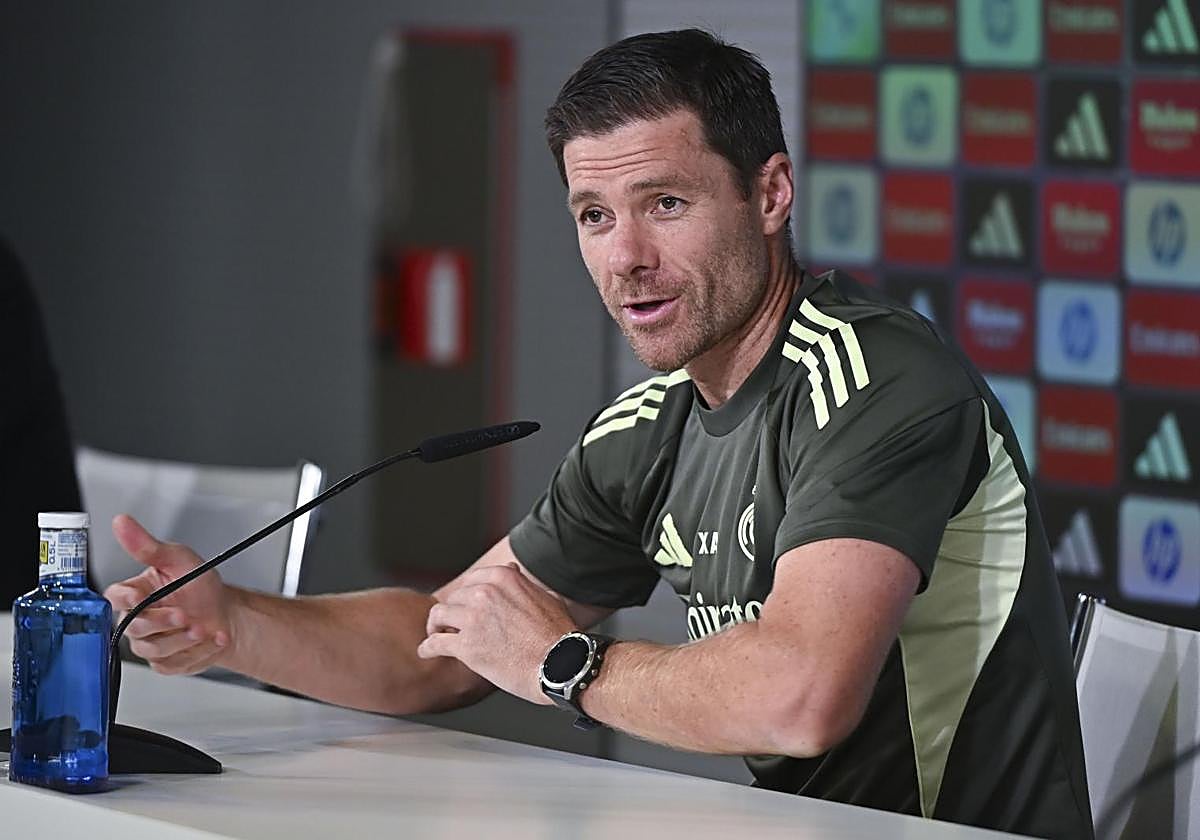 Xabi Alonso, durante la rueda de prensa.