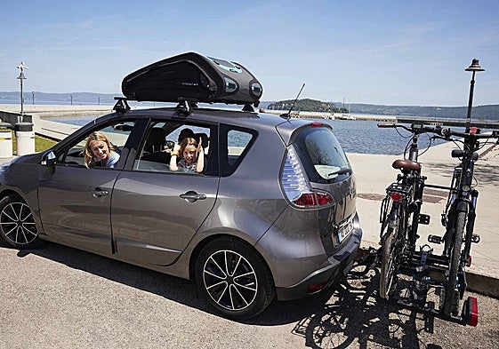 Transportar equipaje extra en el coche