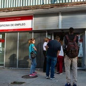 España destruye casi 200.000 empleos en el peor agosto desde 2019 y suma 21.905 parados más