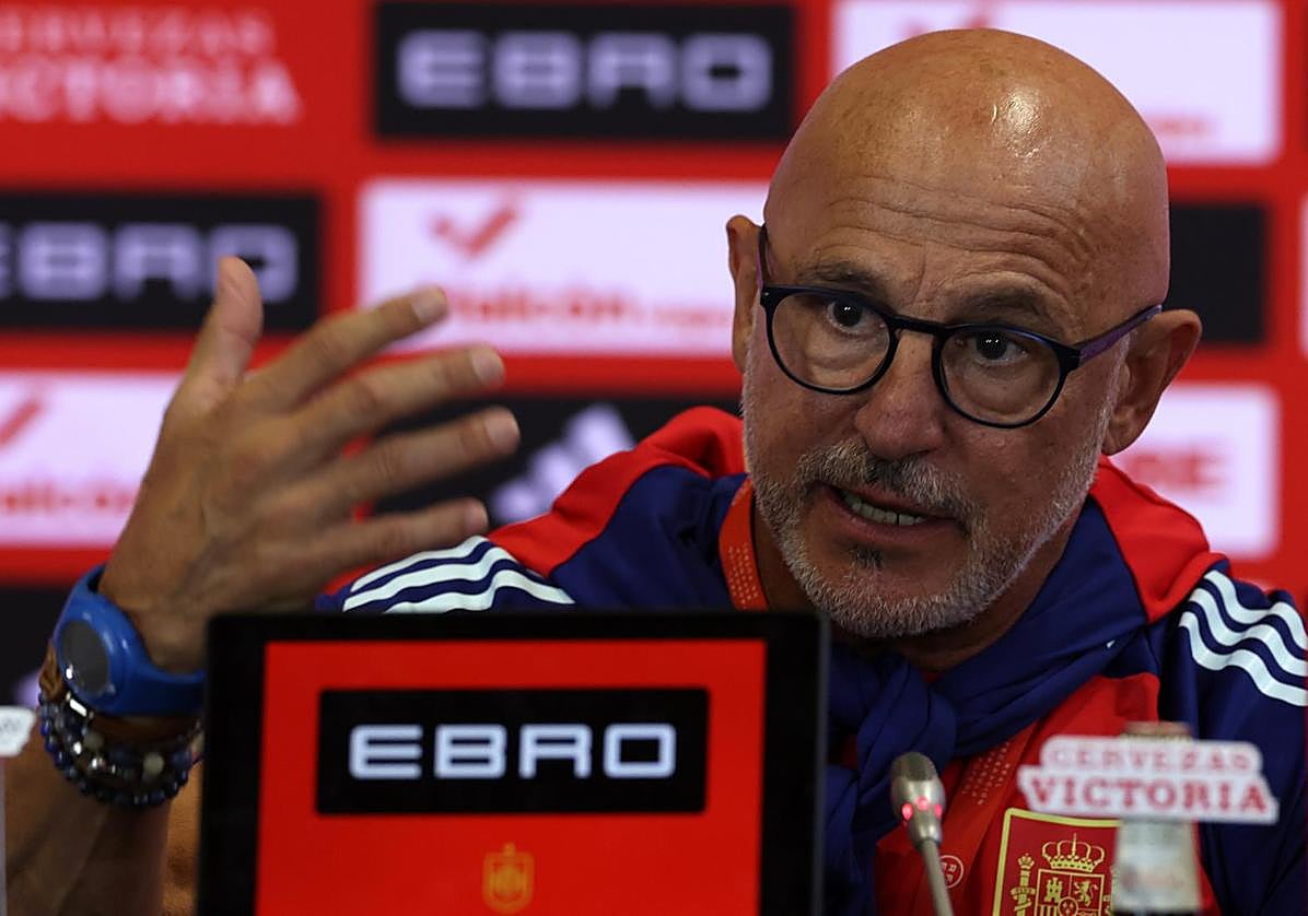 Luis de la Fuente, durante la rueda de prensa.