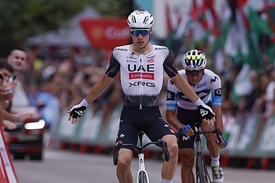 Así hemos narrado el triunfo de Ayuso en la decimosegunda etapa