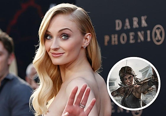 La actriz Sophie Turner posa en la alfombra roja para la premier de Dark Phoenix.