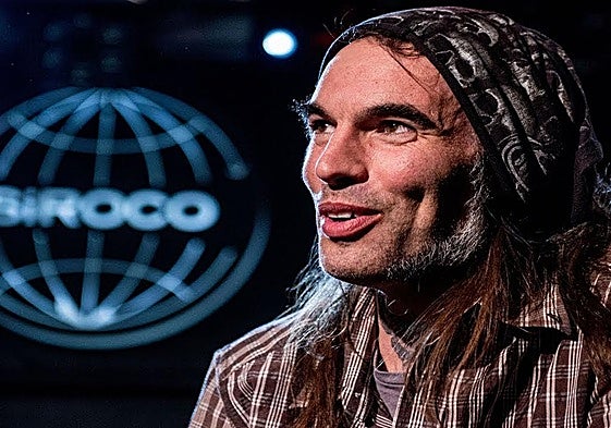 Jordi, el cantante de Buenas noches Rose