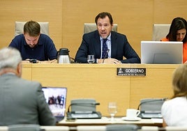 El ministro de Transportes, Óscar Puente, comparece en el Congreso.
