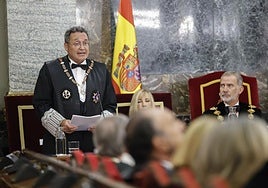 El fiscal general durante la lectura de su discurso en la apertura del año judicial, presidida por el Rey.