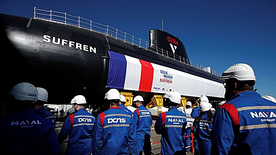 Botadura de un submarino nuclear francés de ataque de la clase Barracuda de última generación.