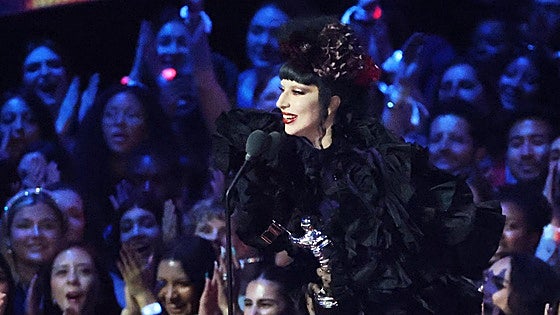 Lady Gaga supera a Taylor Swift y Beyoncé en los MTV Video Music Awards