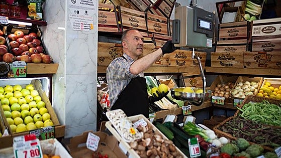 Las microempresas agravan su crisis y frenan la contratación ante la incertidumbre de la jornada y la escalada de costes