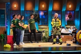 Los bomberos forestales fueron los protagonistas del programa 'La Revuelta' de Broncano.
