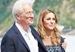 Entramos en la casa que Alejandra y Richard Gere han comprado en Galicia: una joya arquitectónica de 10 millones de euros