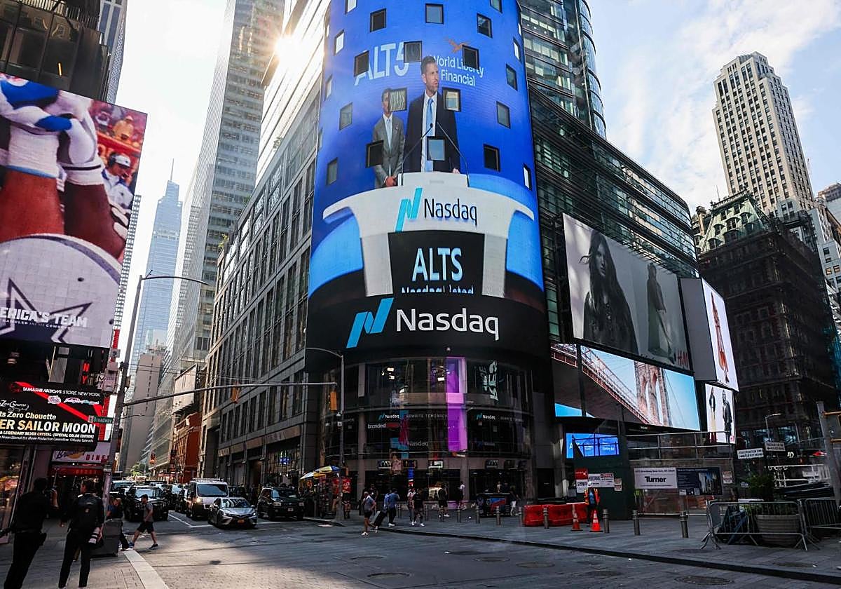Imagen extgerior del edificio del Nasdaq en Nueva York.