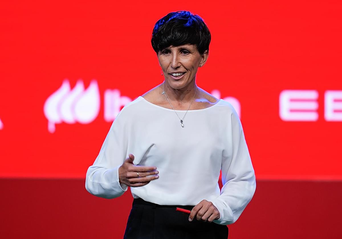 Nuria Bermúdez, durante su presentación como nueva seleccionadora de España.