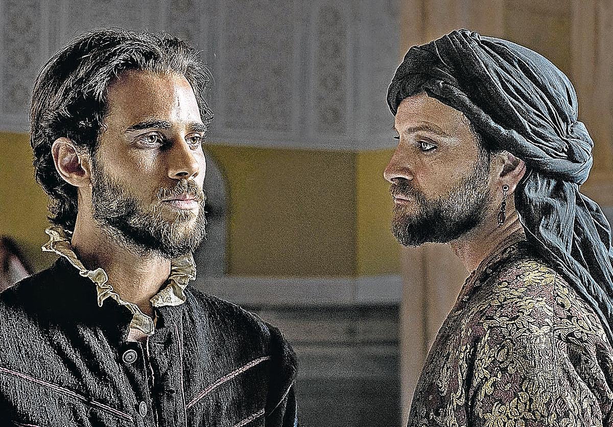 Julio Peña es Miguel de Cervantes y el italiano Alessandro Borghi encarna a Hasán, el Bajá de Argel.