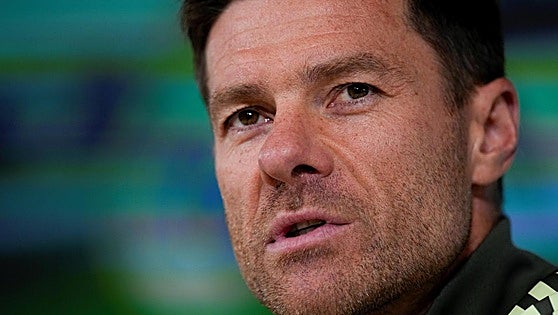 Xabi Alonso: «Es un partido especial en casa, no sé con quién irá mi padre»
