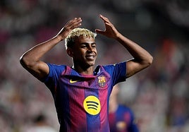 Lamine Yamal celebra su gol ante el Rayo Vallecano.