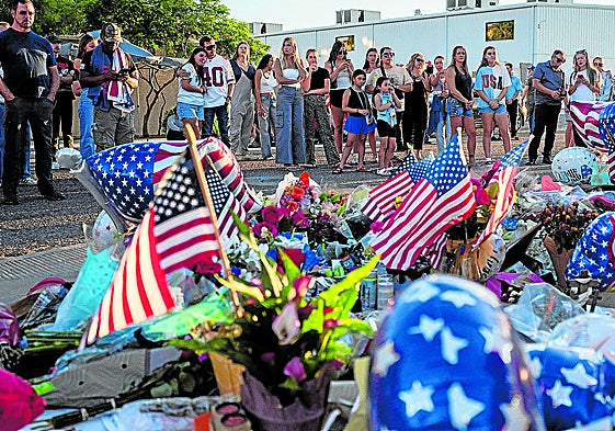 Homenaje al activista Charlie Kirk, asesinado el miércoles en Utah.