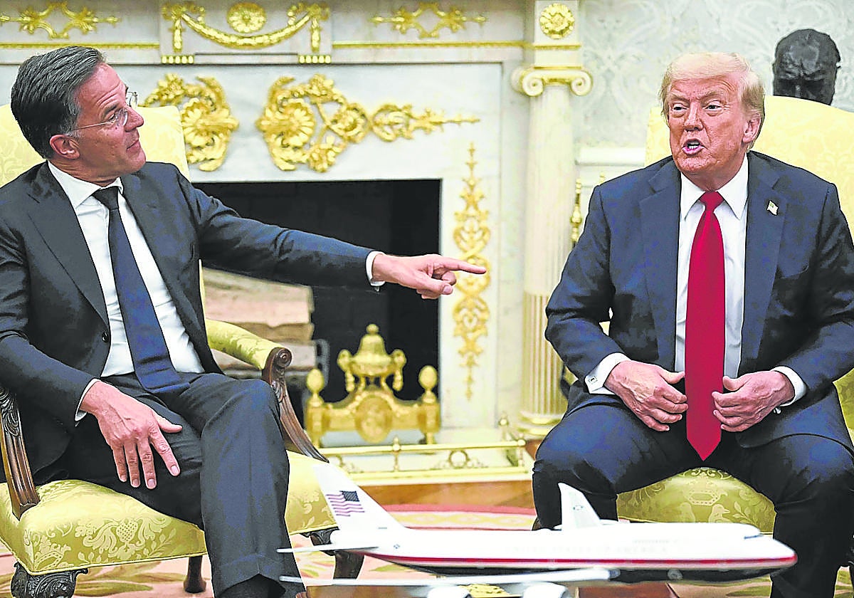Mark Rutte, secretario general de la OTAN, y Donald Trump.