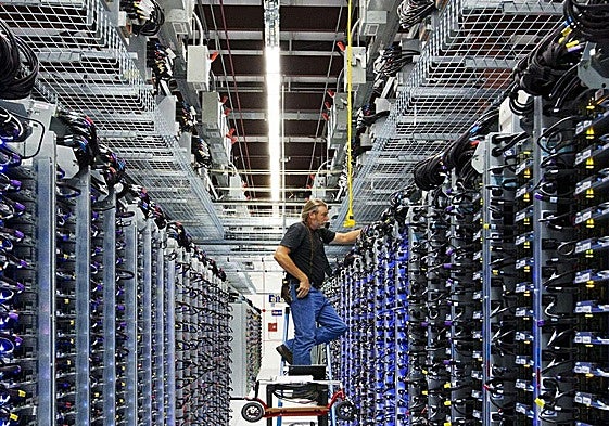 El interior de un centro de datos de Google.