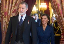 Por qué la reina Sofía se queda de guardia en Zarzuela mientras Felipe y Letizia visitan Egipto: Luxor, faraones y sin tiara